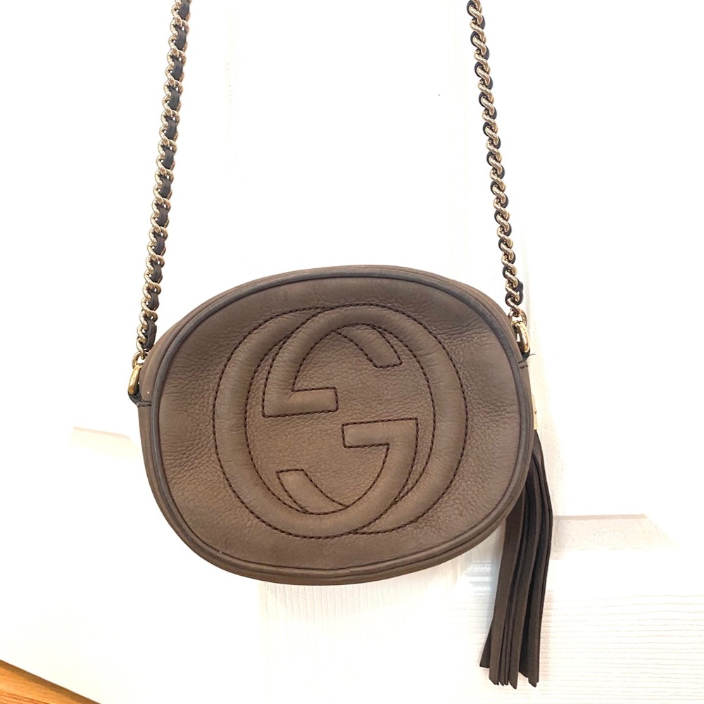 GUCCI Classic Taupe Crossbody Logo